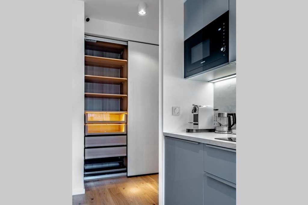 Koszykowa Suite - Apartament W Centrum Warszawy! Varsó Kültér fotó