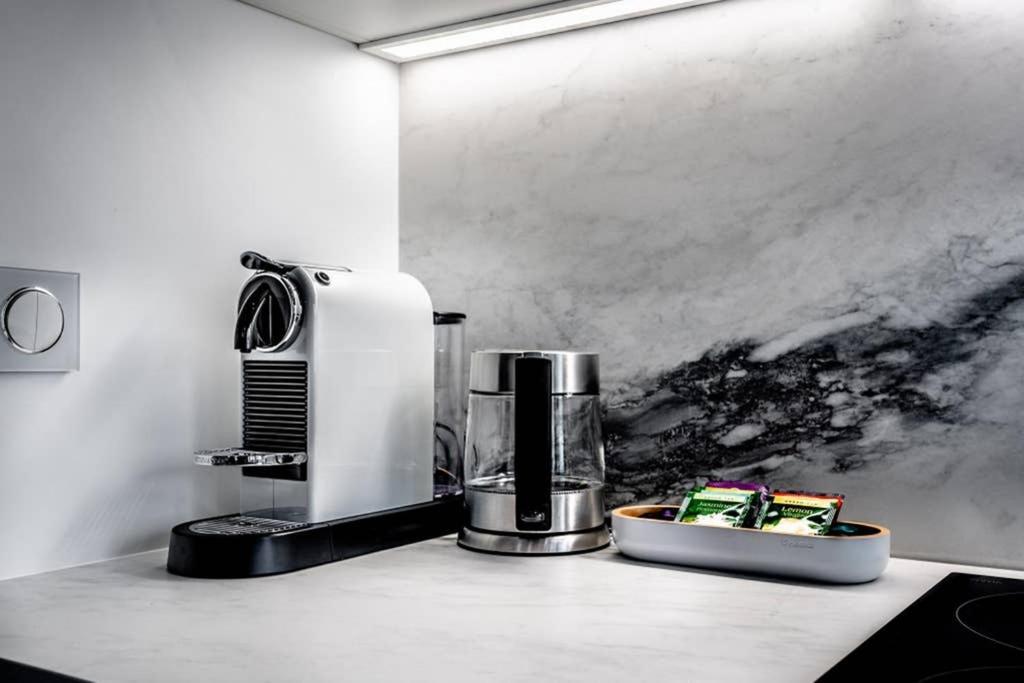Koszykowa Suite - Apartament W Centrum Warszawy! Varsó Kültér fotó